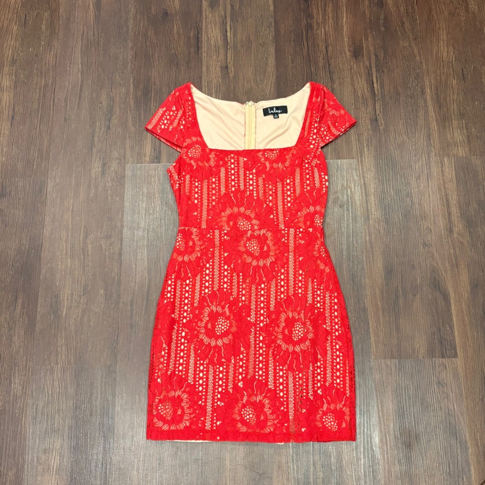 Coquette Romantic Holiday Lulus Lilian Red Floral Lace Square Neck Mini Dress M